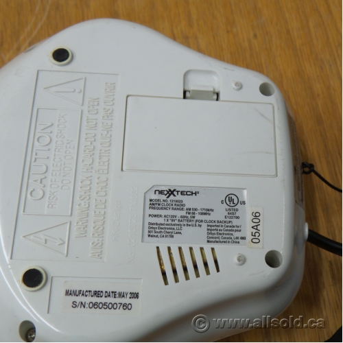 Nexxtech Dual AM/FM Alarm Clock Radio, Battery Backup Allsold.ca